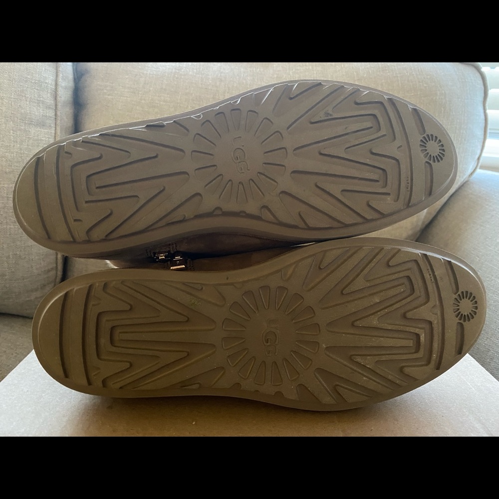 UGGs Booties - Picture 10 of 10
